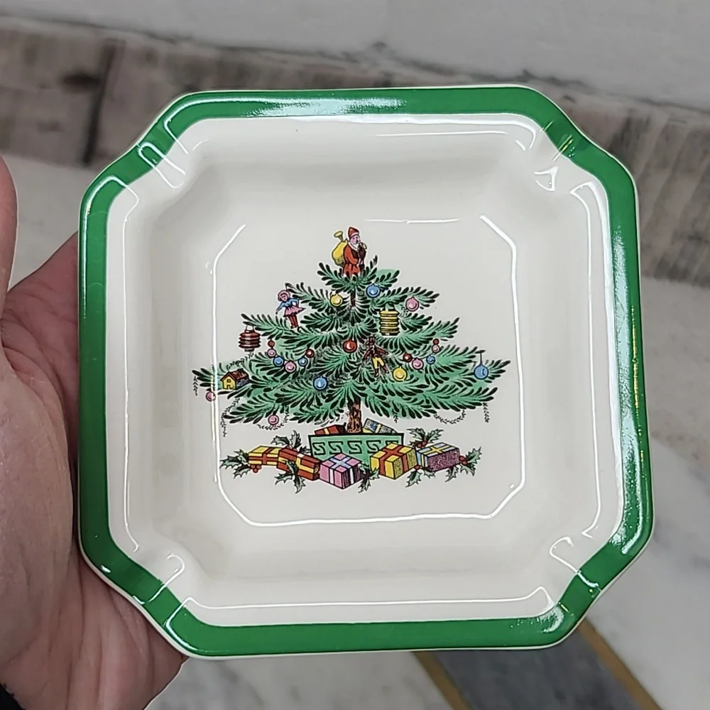 Spode Christmas Tree Classic Vintage Collectible Ceramic Square Ash Tray